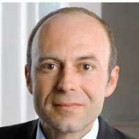 Dr. Stephan Weidinger, MD, MaHM Professor of Dermatology Christian-Albrechts-Universit Kiel
