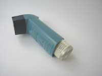inhaler-steroids-asthma "inhaler" by noii's is licensed under CC BY 2.0