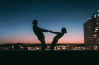 teens-dating