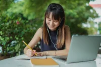 writing-essay-nursing-nurses