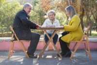 choosing-retirement-community