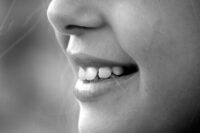 taste-chewing-dentures.jpg