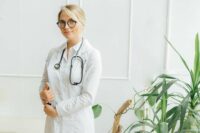 why-doctors-choose-locum-tenems.jpg