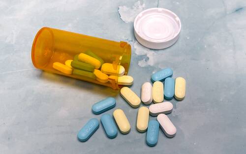 mat-opioid-use-disorder-pexels