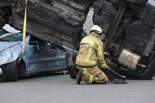 commercial-truck-accidents-pexels.jpg