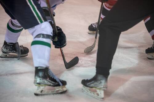 ice-hockey-ocular-injuries-pexels.jpg