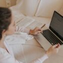 scheduling-doctors appointment online pexels