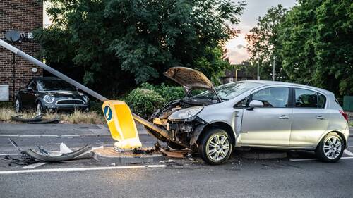 filing-car-crash-claim-pexels.jpg