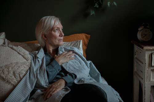 social-isolation-older-adults-pexels