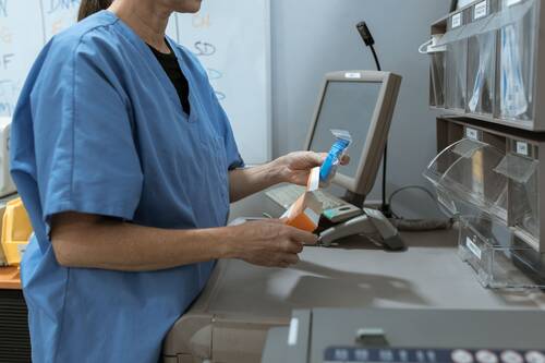 Pharmacy Technology-pexels.jpg