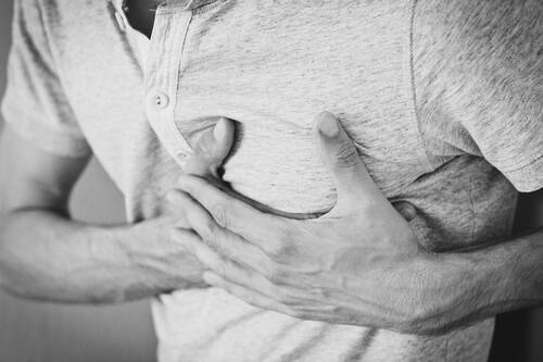how-to-help-prevent-heart-attacks-pexels