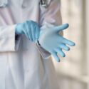 surgery-gloves-500