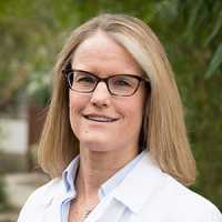 Karen L. Reckamp, M.D. Associate Professor City of Hope Comprehensive Cancer Center Duarte, CA 91010