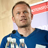 Peter Krustrup PhD Professor of Team Sport and Health Department of Nutrition, Exercise and Sports Copenhagen Centre for Team Sport and Health University of Copenhagen, Denmark