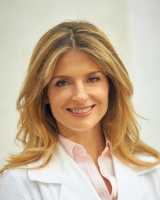 Violeta Popov, MD PhD FACG Assistant Professor of Medicine Director of Bariatric Endoscopy, NY VA Harbor Healthcare(Manhattan) Division of Gastroenterology NYU Langone Medical Center 