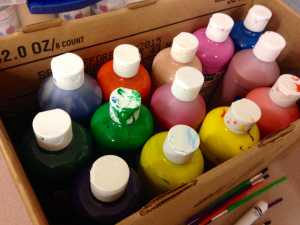 “Tempura Finger Paint Grand Rapids Montessori School” by Steven Depolo is licensed under CC BY 2.0