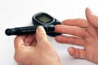 diabetes-fingerstick